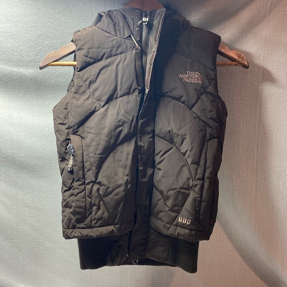 The North Face brown 600 puffer vest with fur lined hood size extra small - Picture 1 of 5